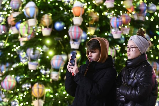 Russia New Year Preparations