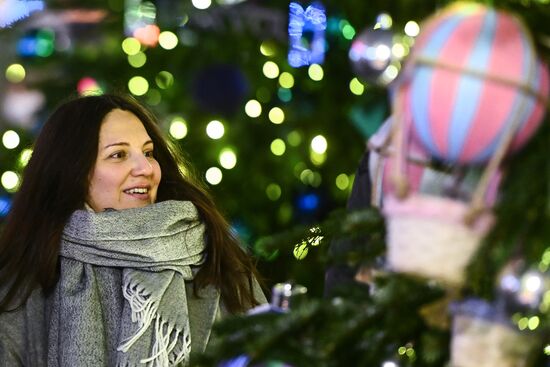 Russia New Year Preparations