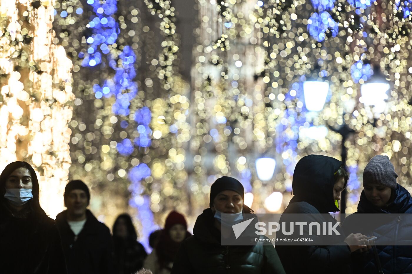 Russia New Year Preparations