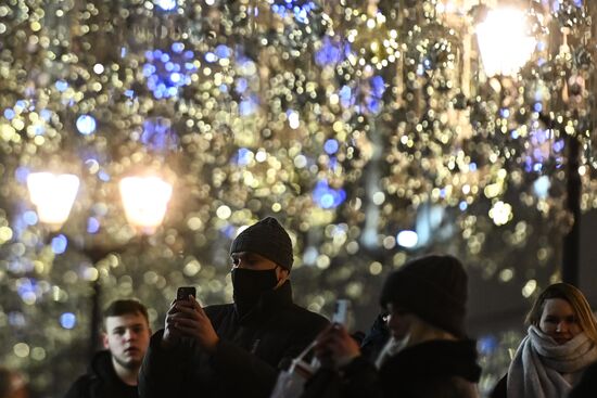 Russia New Year Preparations