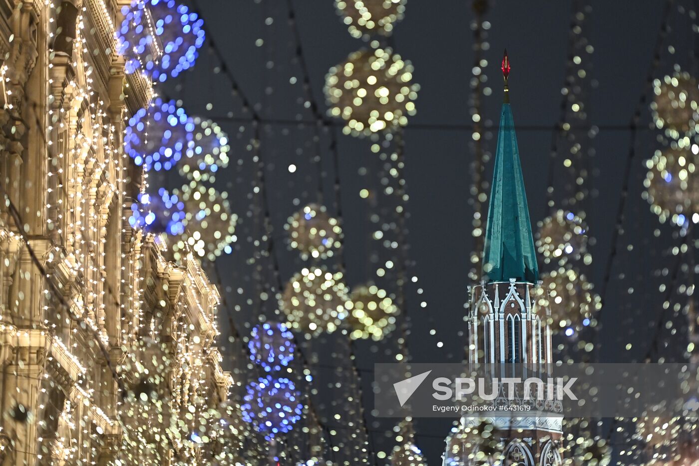 Russia New Year Preparations