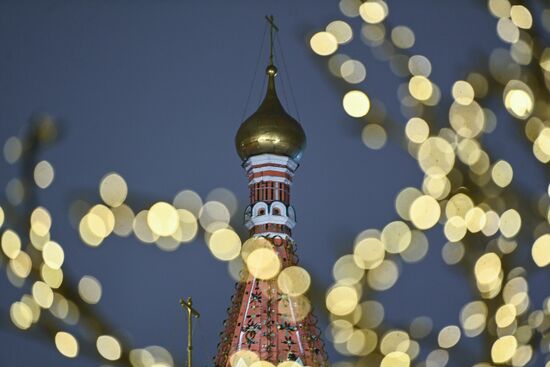 Russia New Year Preparations