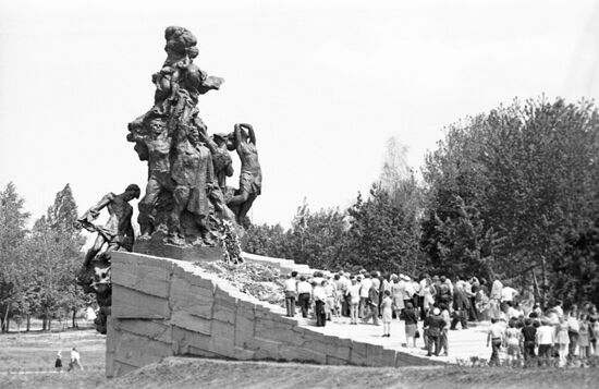 Babi Yar Memorial Complex