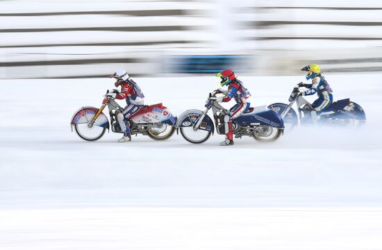 Russia Winter Ice Speedway Race
