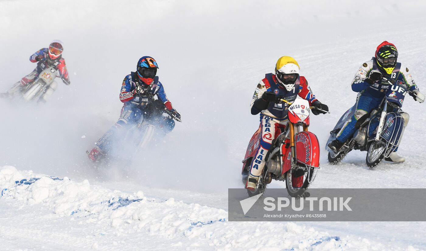 Russia Winter Ice Speedway Race