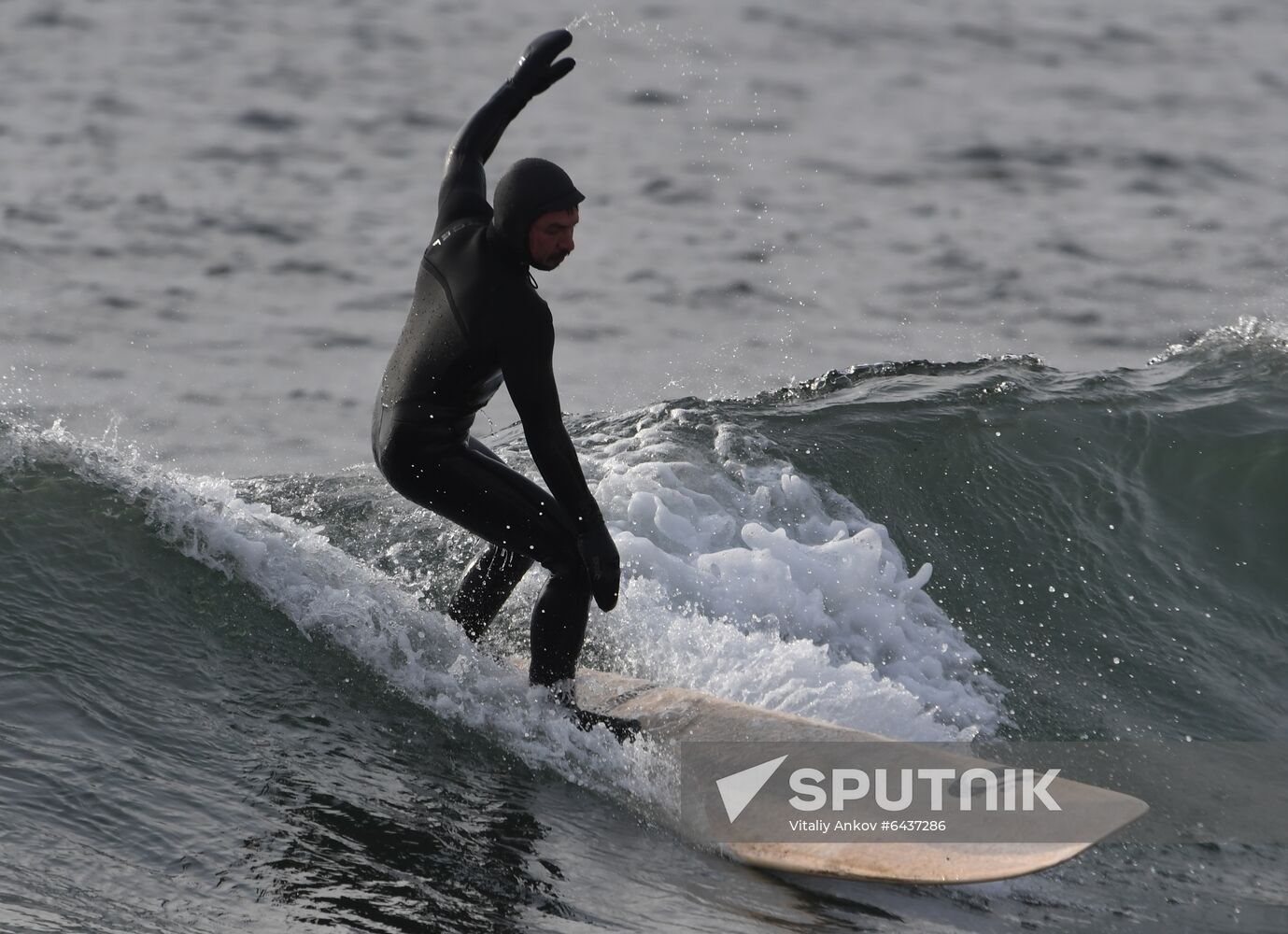 Russia Winter Surfing