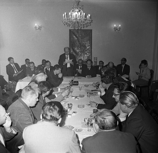 News conference with Arab countries' ambassadors in USSR over Israeli aggression