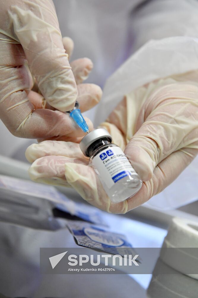 Russia Coronavirus Vaccination