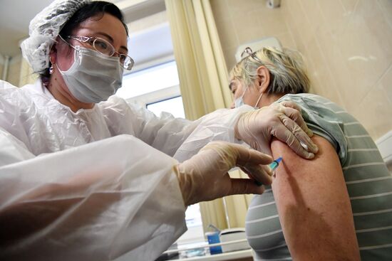 Russia Coronavirus Vaccination