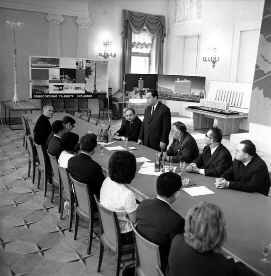 Cambodian Foreign Minister Phurissara visits USSR