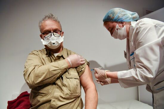 Russia Coronavirus Vaccination