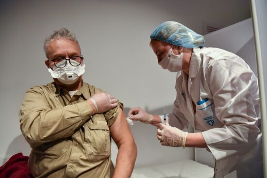 Russia Coronavirus Vaccination