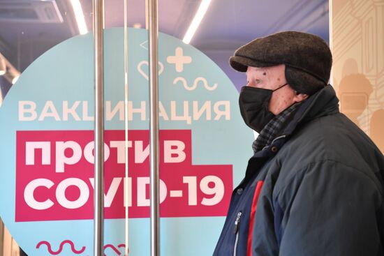 Russia Coronavirus Vaccination