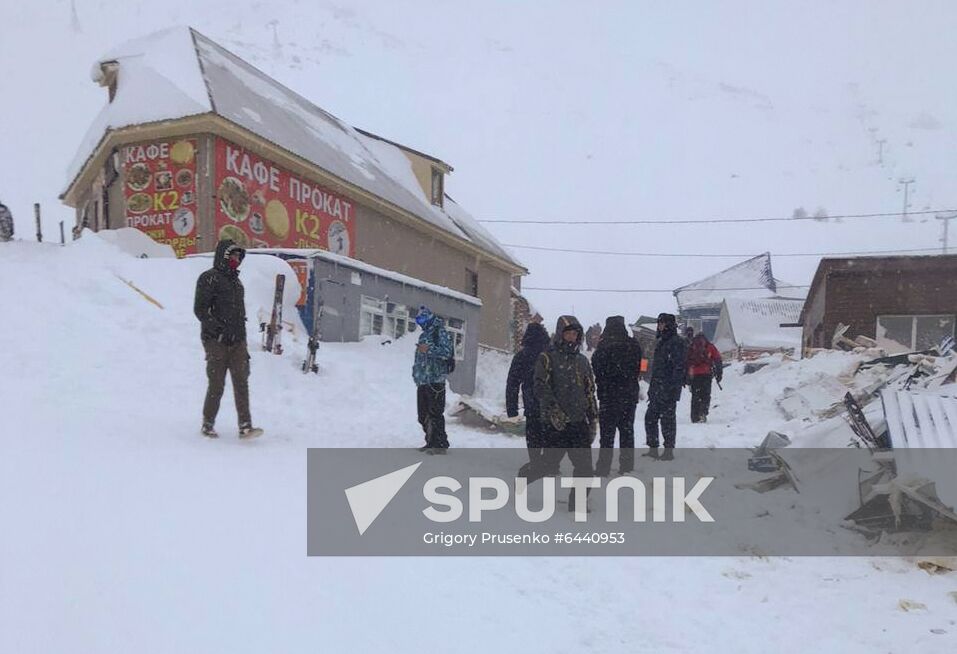 Russia Ski Resort Avalanche