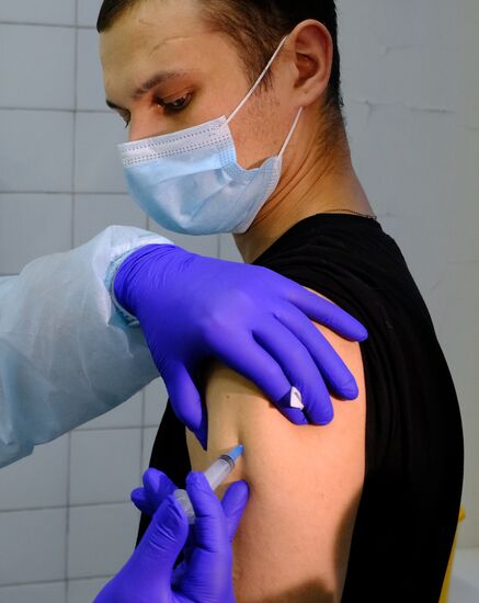 Russia Coronavirus Vaccination