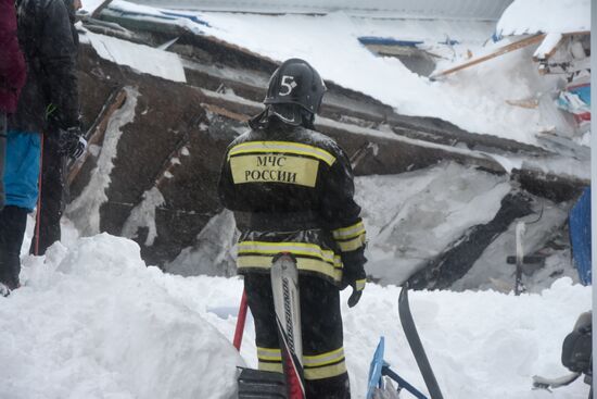 Russia Ski Resort Avalanche