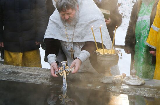 Ukraine DPR Epiphany