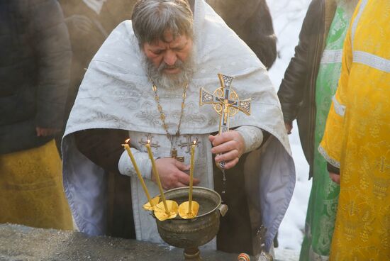 Ukraine DPR Epiphany