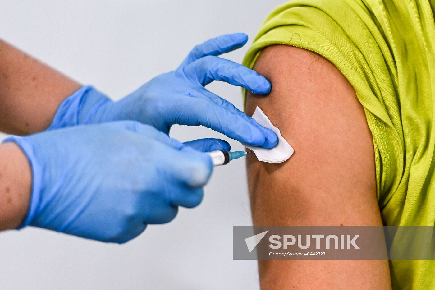 Russia Coronavirus Vaccination