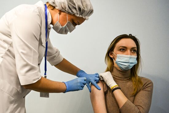 Russia Coronavirus Vaccination