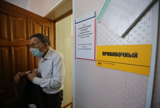 Russia Coronavirus Vaccination