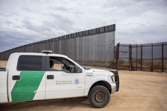US Mexico Border Wall