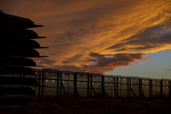 US Mexico Border Wall