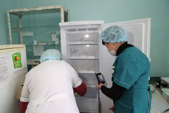 Ukraine DPR Russia Coronavirus Vaccine
