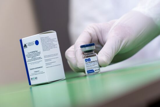 Kazakhstan Russia Coronavirus Vaccination