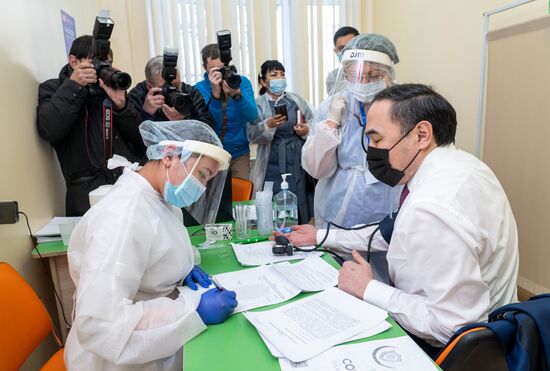 Kazakhstan Russia Coronavirus Vaccination