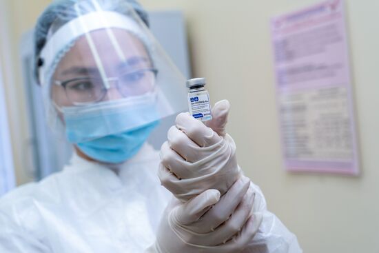 Kazakhstan Russia Coronavirus Vaccination