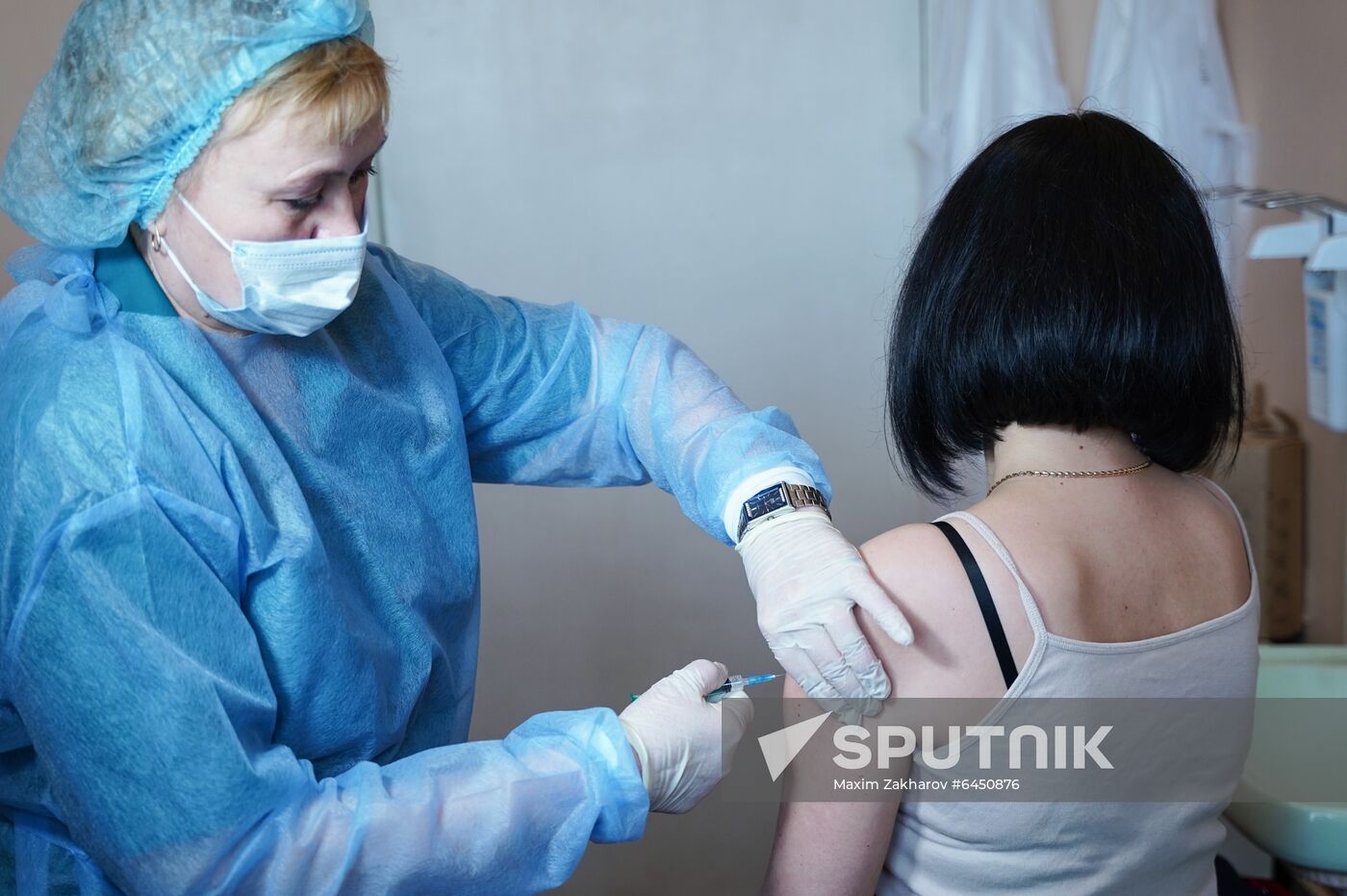 Ukraine LPR Russia Coronavirus Vaccination