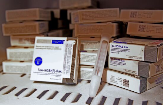 Ukraine DPR Russia Coronavirus Vaccination 