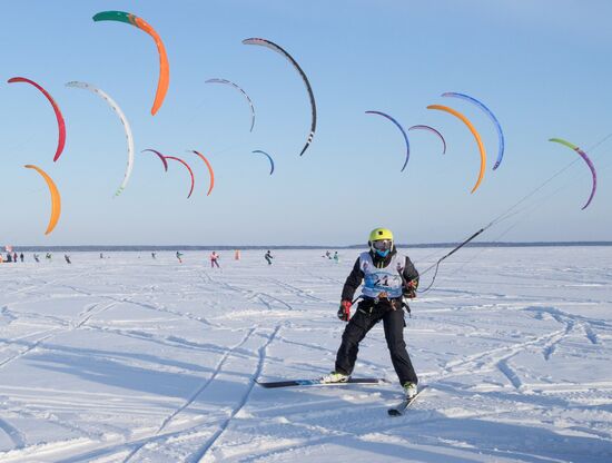 Russia Snowkiting Race