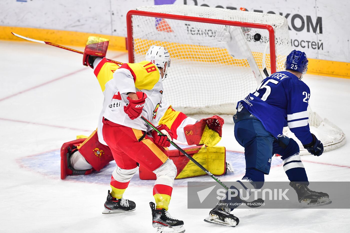 Russia Ice Hockey Dynamo - Jokerit