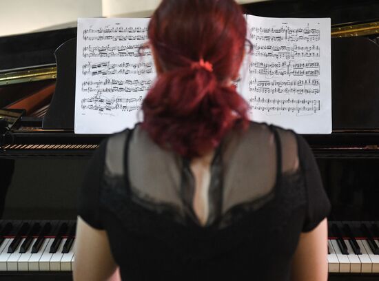 Russia Music College