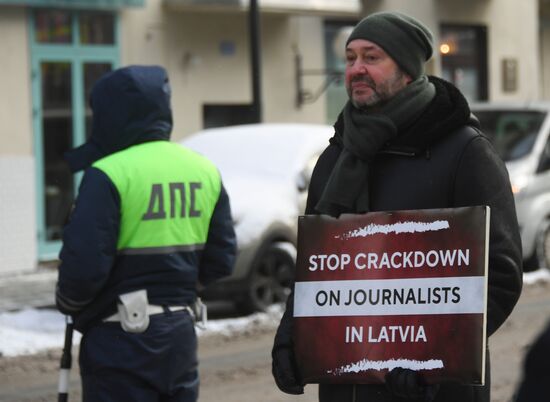Russia Latvia Reporters Crackdown Protest