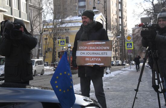 Russia Latvia Reporters Crackdown Protest