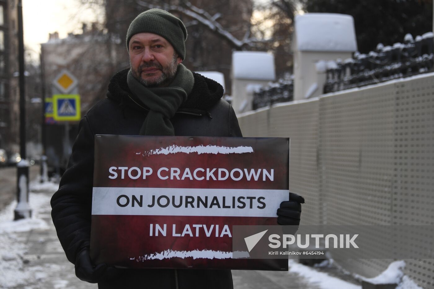 Russia Latvia Reporters Crackdown Protest