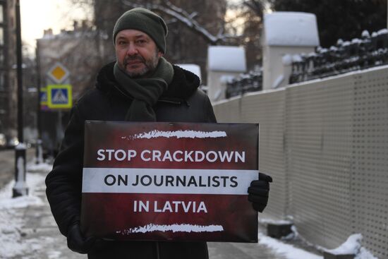 Russia Latvia Reporters Crackdown Protest