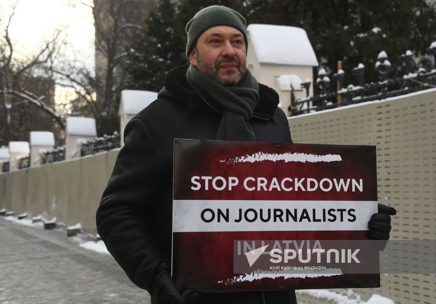 Russia Latvia Reporters Crackdown Protest