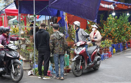 Vietnam Lunar New Year Preparations