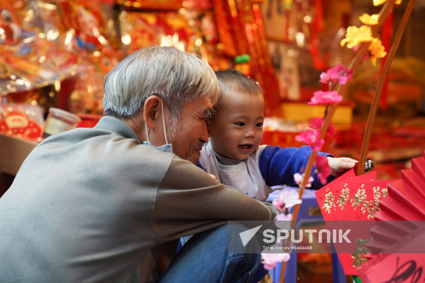 Vietnam Lunar New Year Preparations