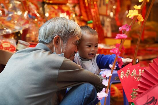 Vietnam Lunar New Year Preparations