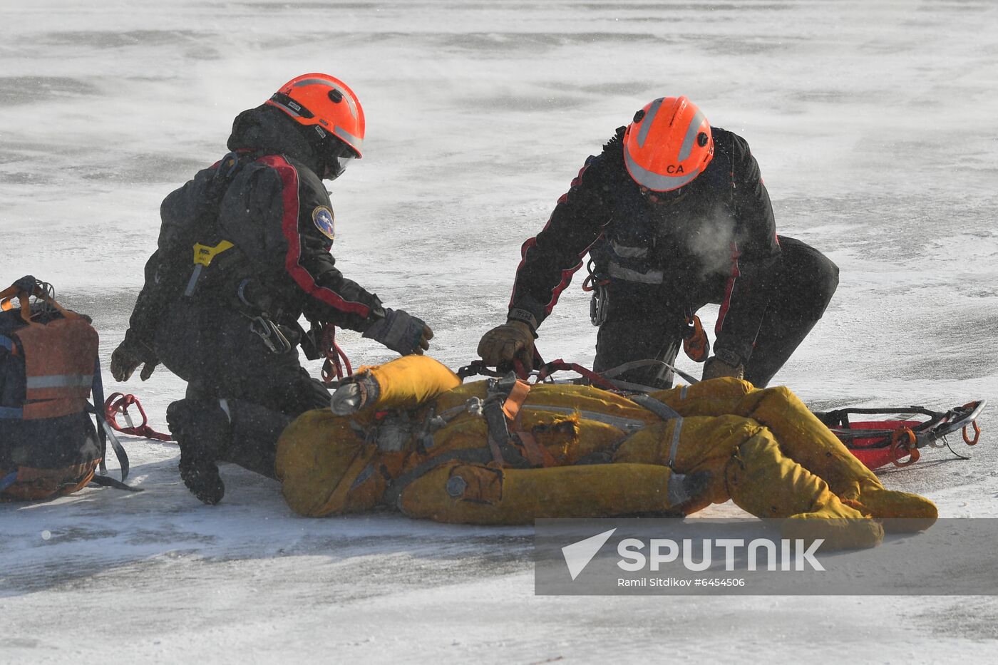 Russia Air Rescue Drills
