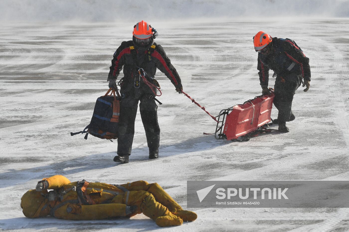 Russia Air Rescue Drills