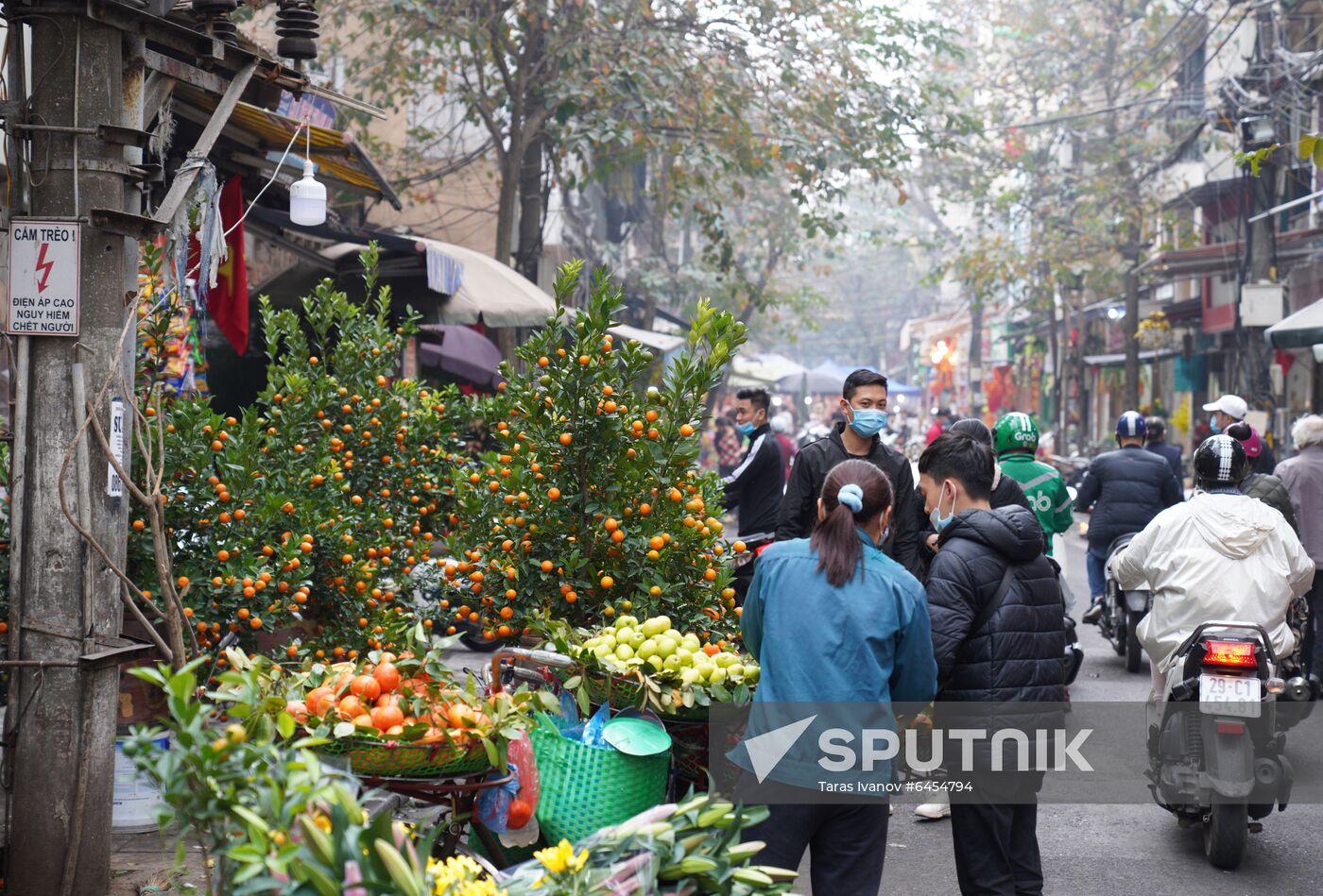 Vietnam Lunar New Year Preparations