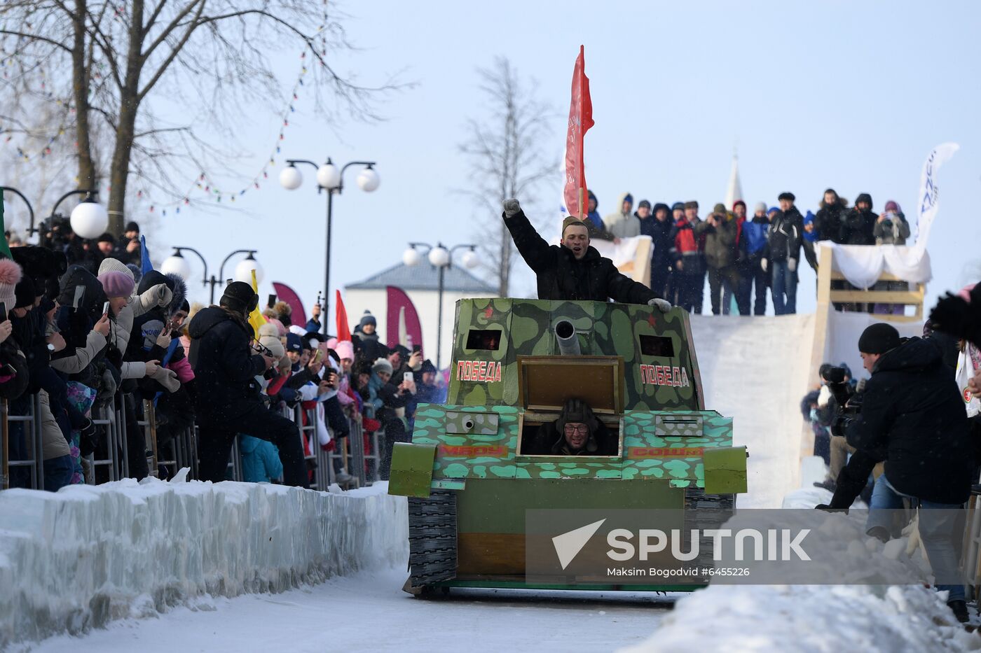 Russia Sunnyfest Sledge Art Festival