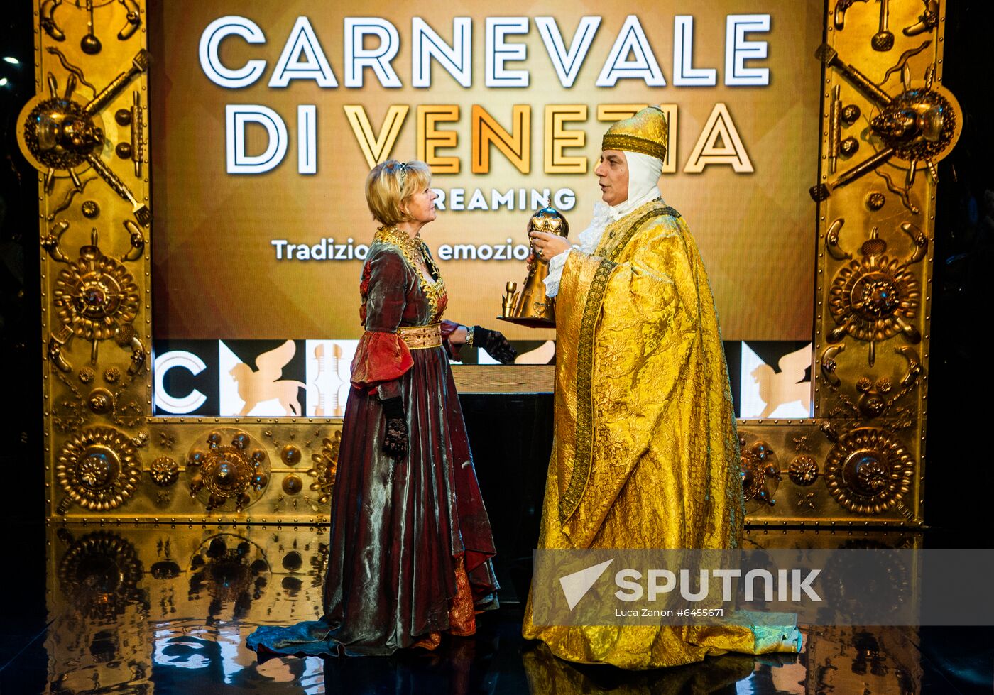 Italy Venice Carnival Streaming