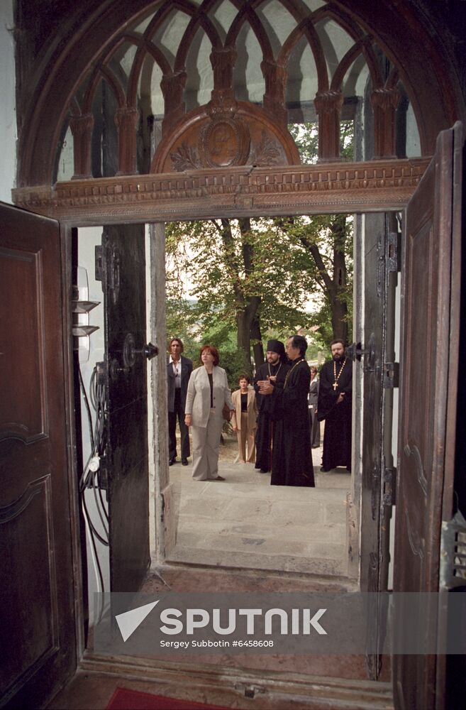 Russian Prime Minister Mikhail Kasyanov's official visit to Hungary